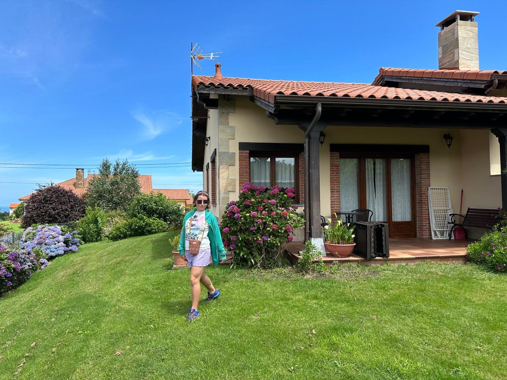Apartamentos Rurales La Carbayala Oviñana المظهر الخارجي الصورة