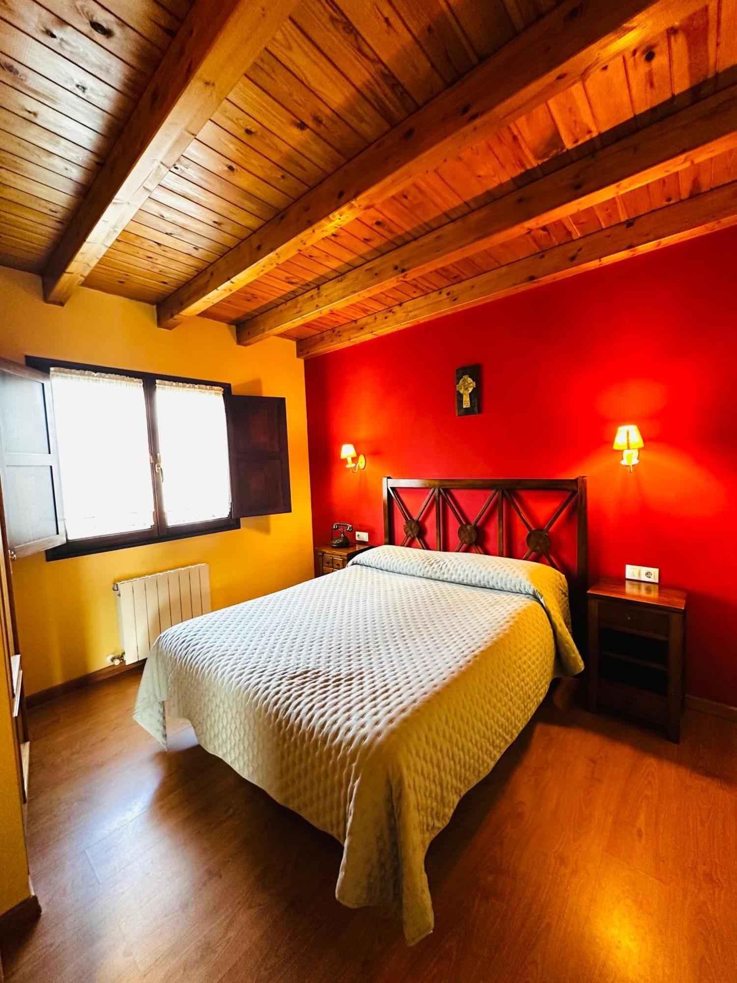 Apartamentos Rurales La Carbayala Oviñana المظهر الخارجي الصورة