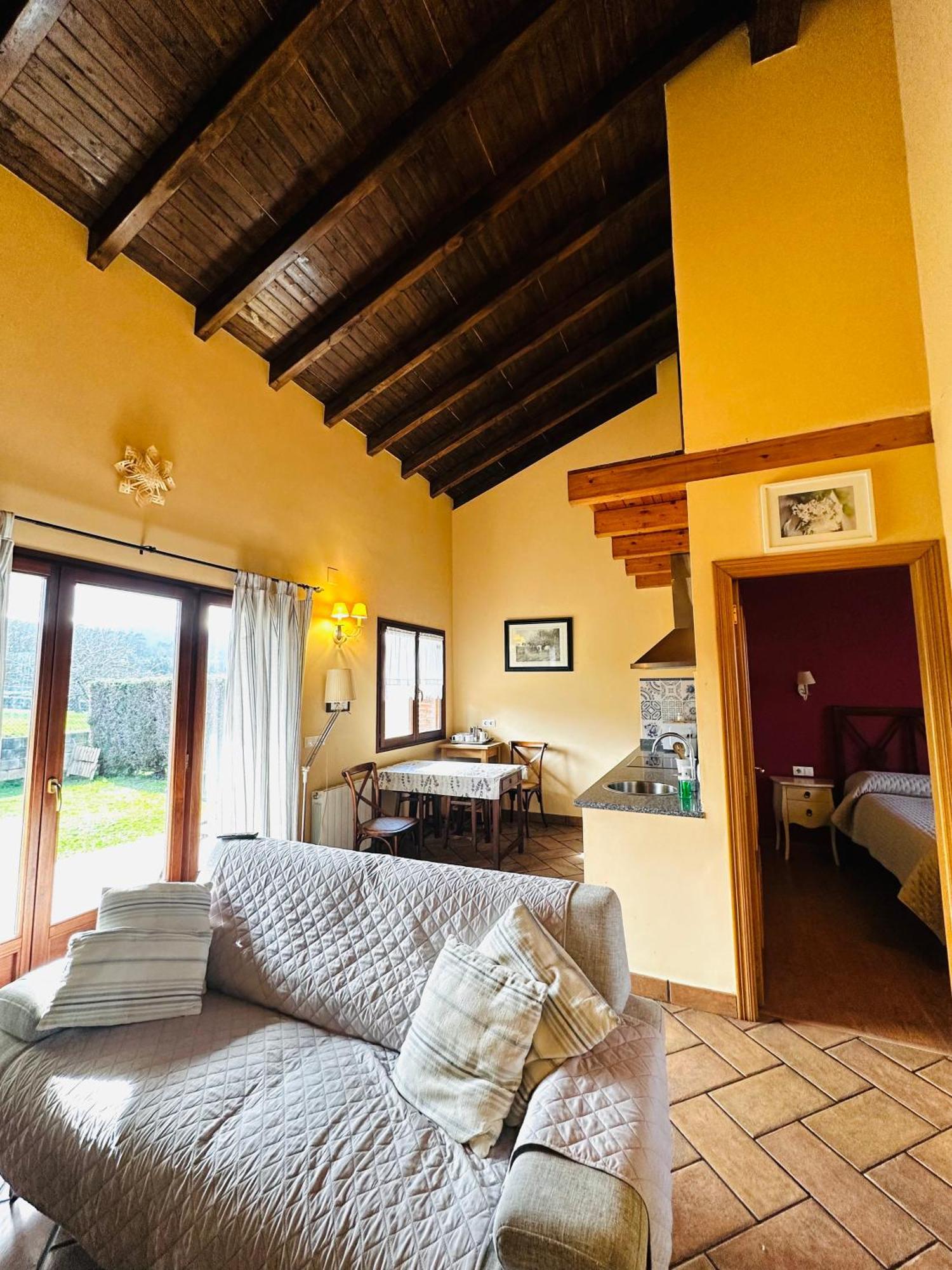 Apartamentos Rurales La Carbayala Oviñana المظهر الخارجي الصورة