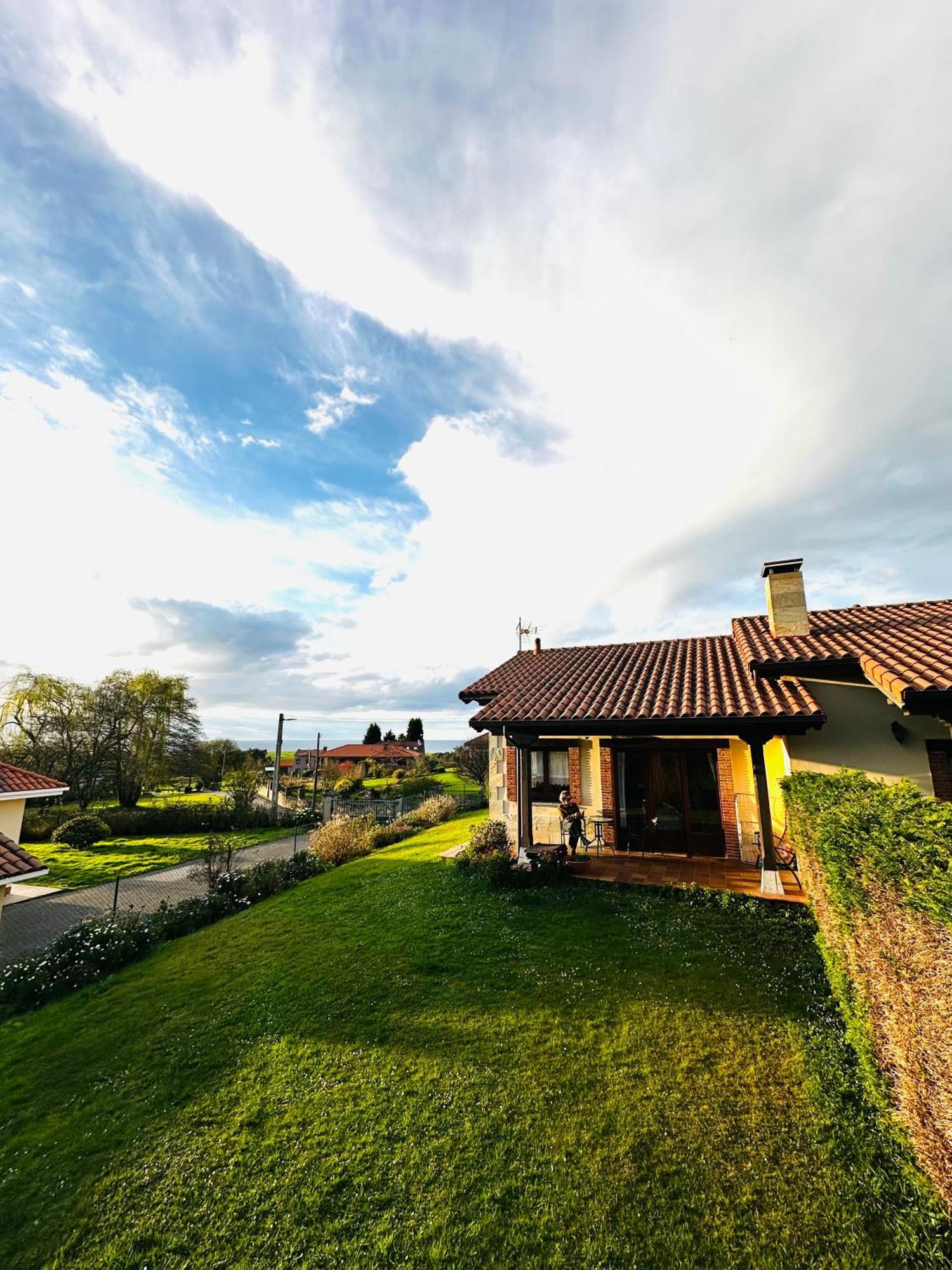 Apartamentos Rurales La Carbayala Oviñana المظهر الخارجي الصورة